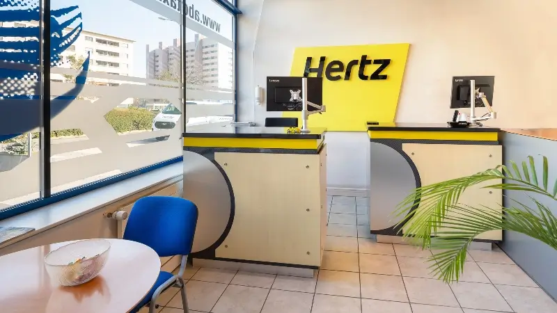 Hertz Marseille Provence Aéroport photo agence