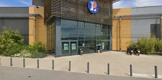 Location Leclerc ARLES photo