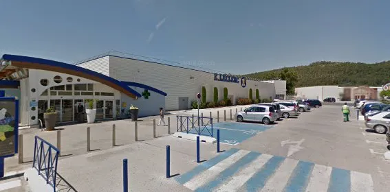 Location Leclerc LE LUC photo