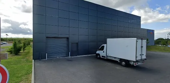 Location Leclerc NEUVILLE ST AMAND photo