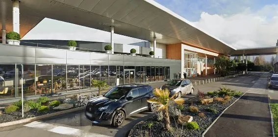 Location Leclerc QUIMPERLE photo